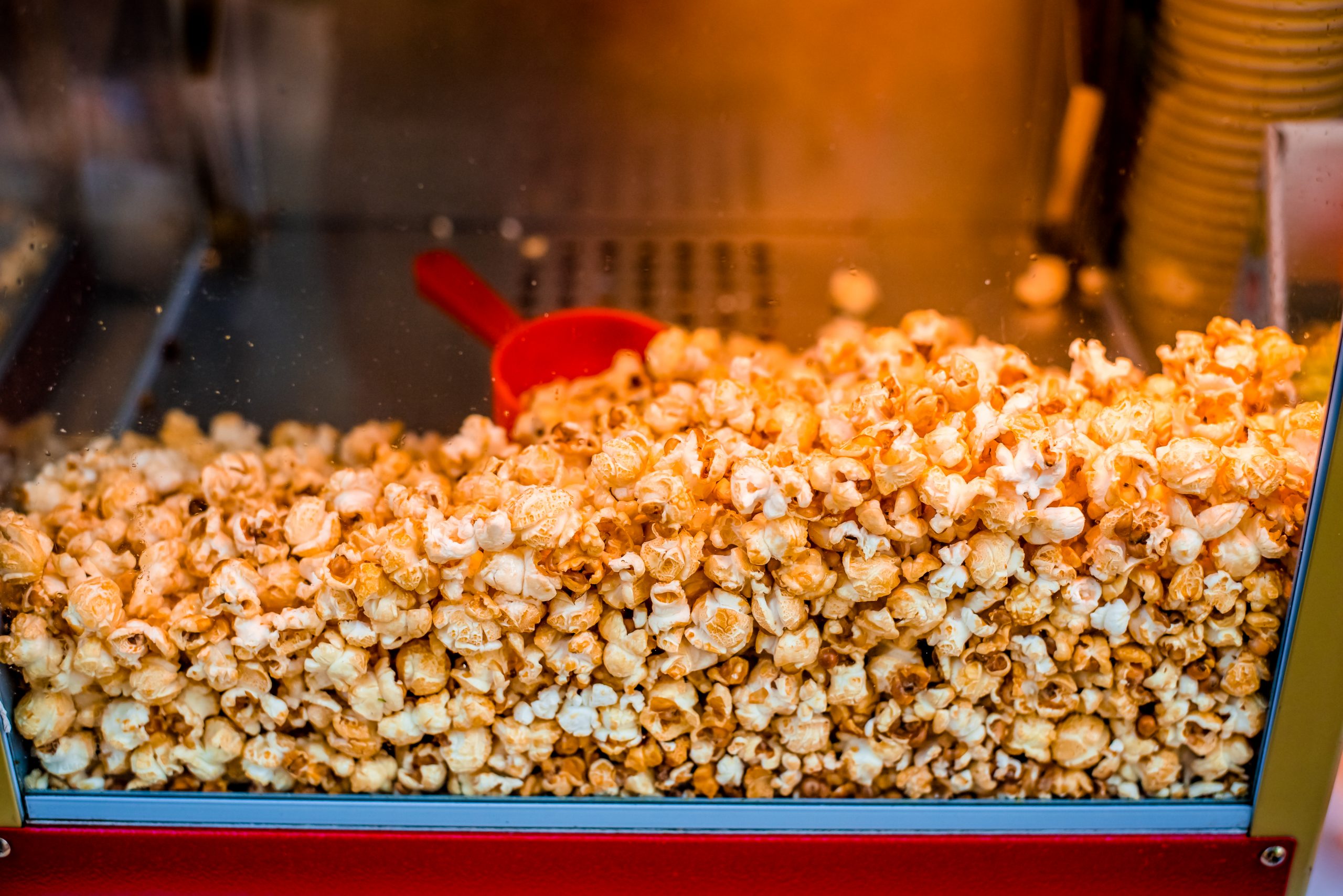 sweet-popcorn-shop-close-up-view